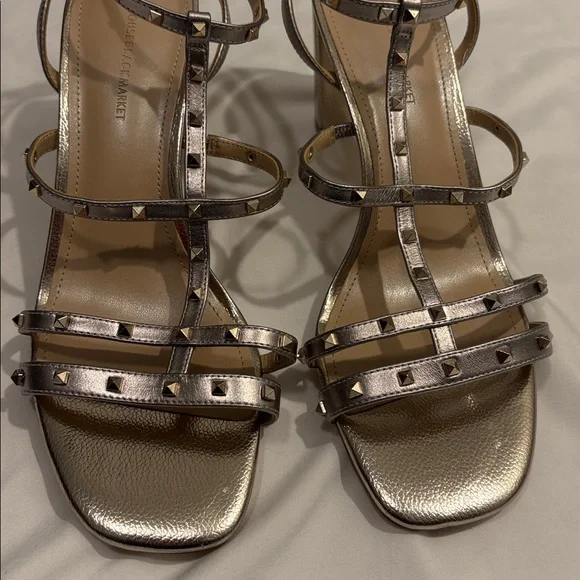 WHBM Cindy Metallic Leather Strappy Studded Block Heel Sandals - Picture 3 of 9